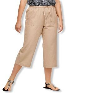 Basic Edition Plus Size Solid Beige Pull On Capri